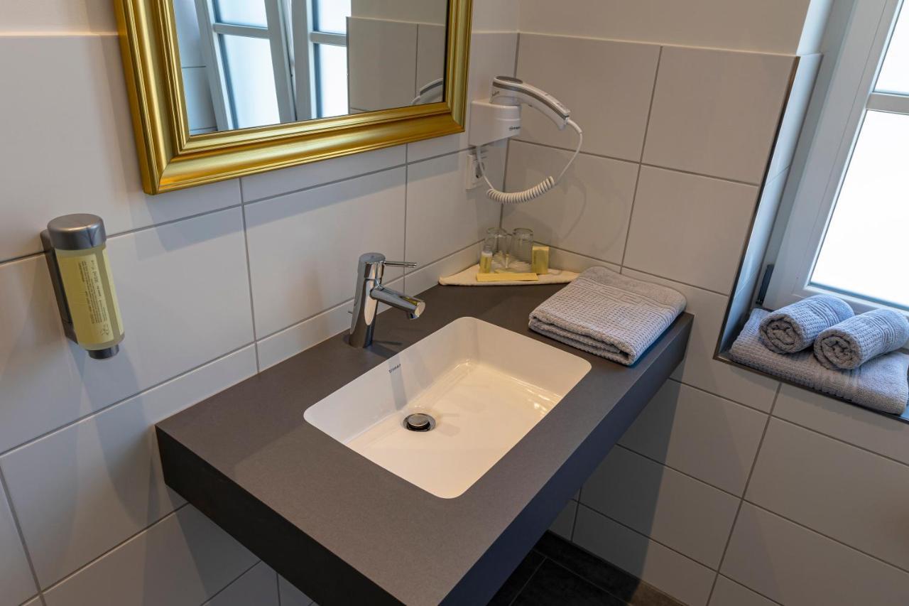 Hotel Historischer Krug Oeversee Eksteriør bilde